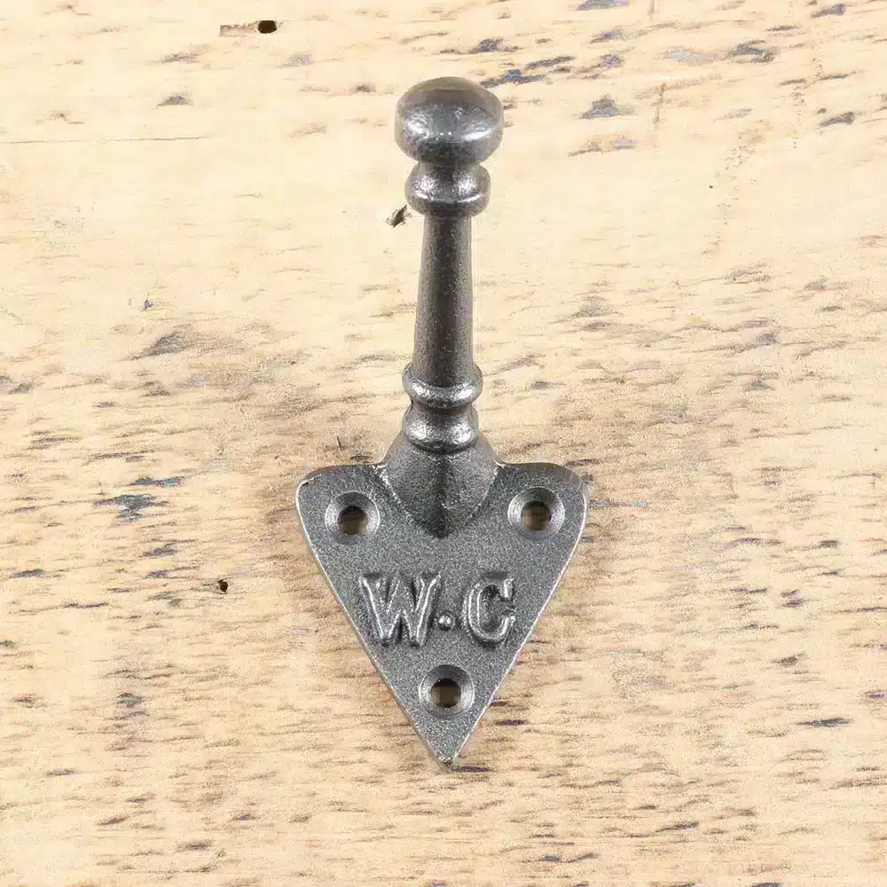 cast_iron_vintage_watercloset_coat_hook