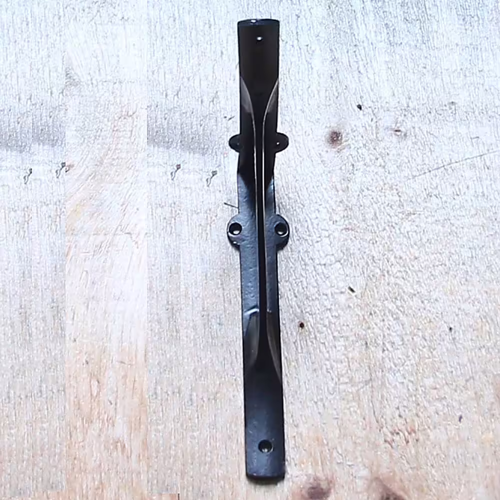 classic-black-shelf-bracket-98v-04
