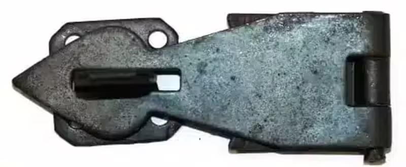 forged-trunk-hasp-03