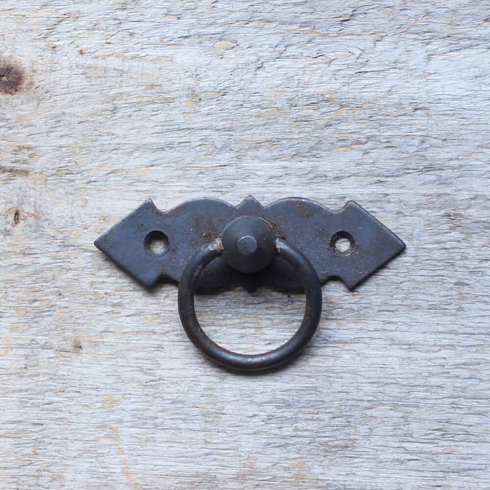 thumb-0-anneau-forge-sur-plaque-horizontal-cire-d-abeille-rouille-de-surface-possible-fer-forge-1812.jpg