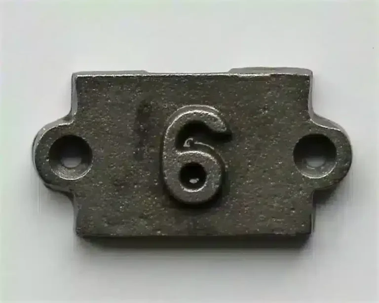 thumb-0-chiffre-antique-numero-6-1159.JPG