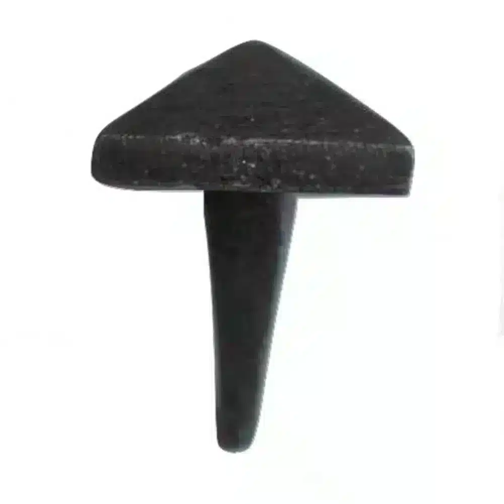 thumb-0-clou-tete-pyramide-cire-d-abeille-fonte-1556.jpg