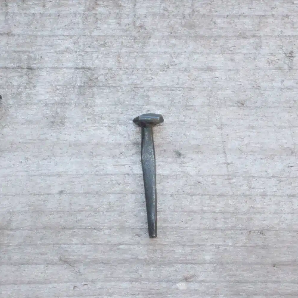 thumb-0-clous-a-tete-martele-1-5-225.jpg