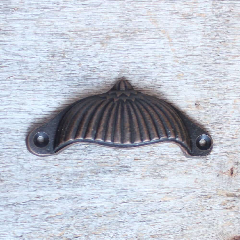 thumb-0-coquille-ciselee-cuivre-antique-398.jpg