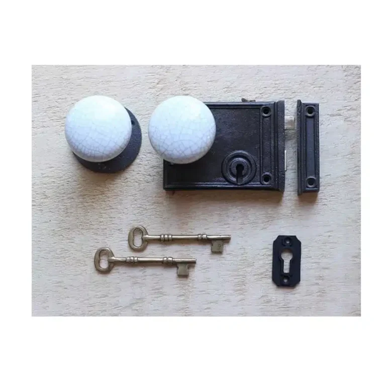 thumb-0-ensemble-serrure-de-surface-avec-bouton-blanc-antique-1622.jpg