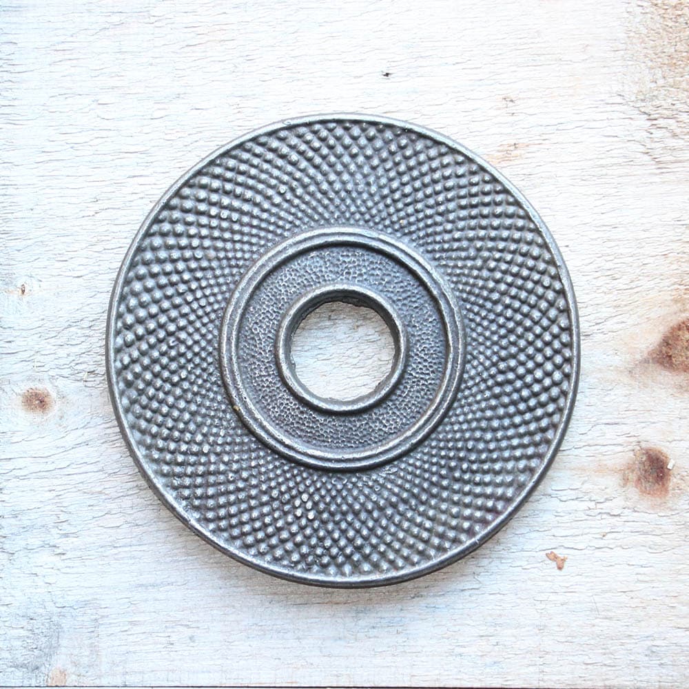thumb-0-sous-plat-en-fonte-1705.jpg