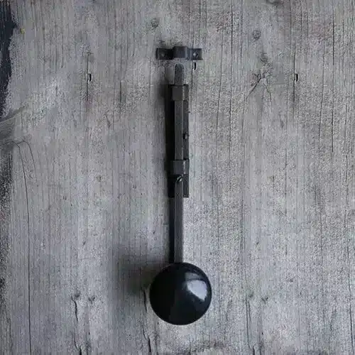 thumb-0-targette-avec-bouton-noir-cire-d-abeille-fer-forge-1676.jpg