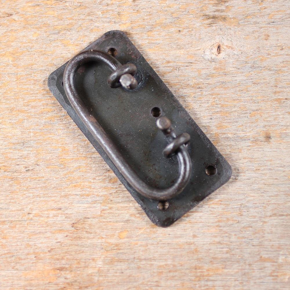 thumb-1-petite-poignee-de-coffre-forge-cire-d-abeille-fer-forge-741.jpg