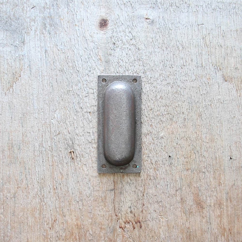 thumb-1-poignee-de-surface-en-fonte-fer-antique-fonte-1746.jpg