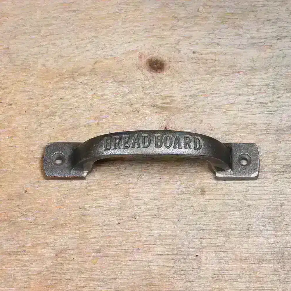 thumb-1-poignee-en-fonte-bread-board-fer-antique-fonte-1841.jpg
