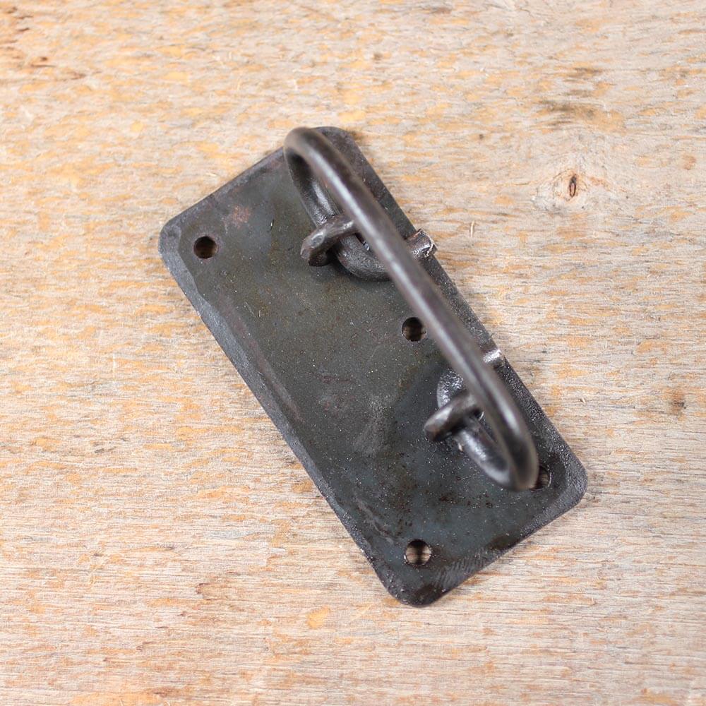 thumb-2-petite-poignee-de-coffre-forge-cire-d-abeille-fer-forge-741.jpg