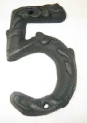 thumb-5-chiffre-en-fonte-5-1-2-733.jpg