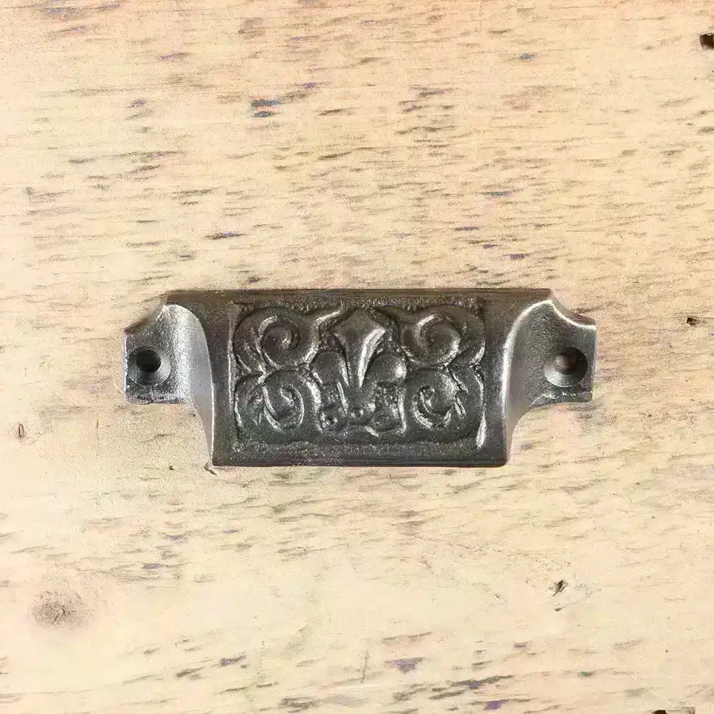 victorian_pull_natural_cast_iron
