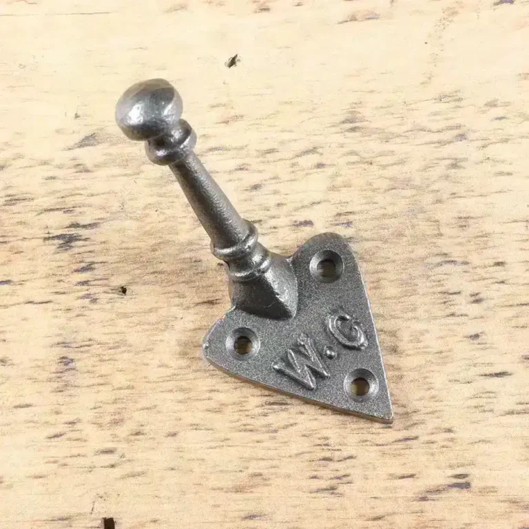 vintage_cast_iron_watercloset_hook