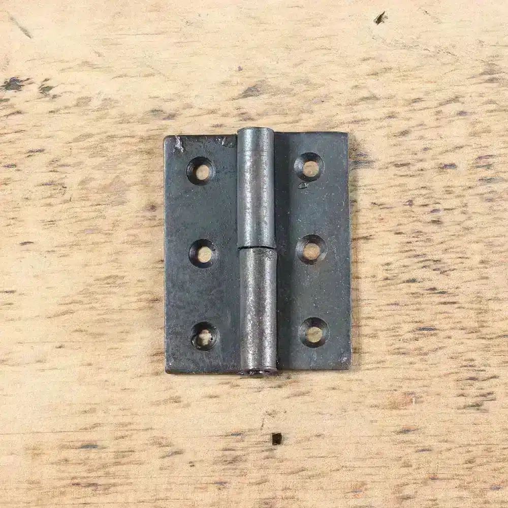 wrought_iron_butt_hinge