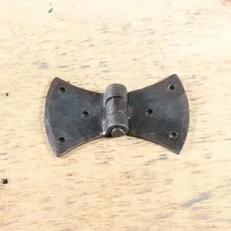 wrought_iron_butterfly_hinge