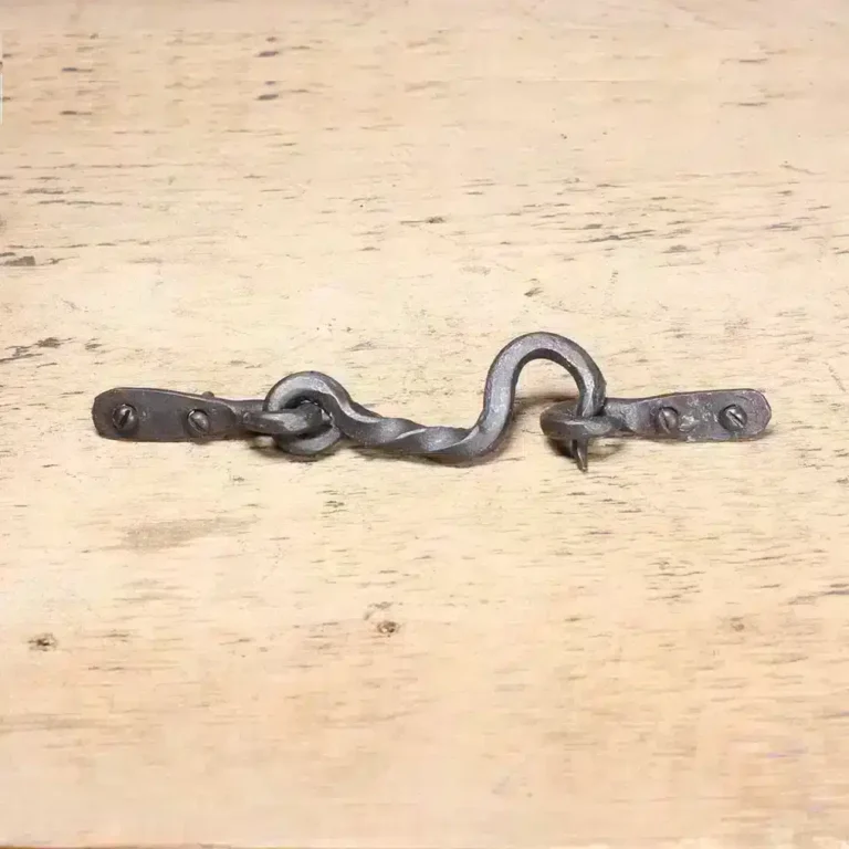 wrought_iron_gate_hook_screws