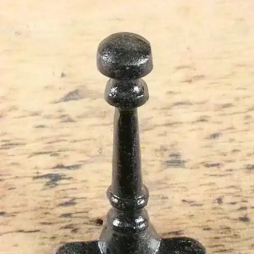 wc_cast_iron_black_hook