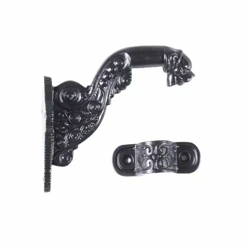 black_decorative_handrails_bracket