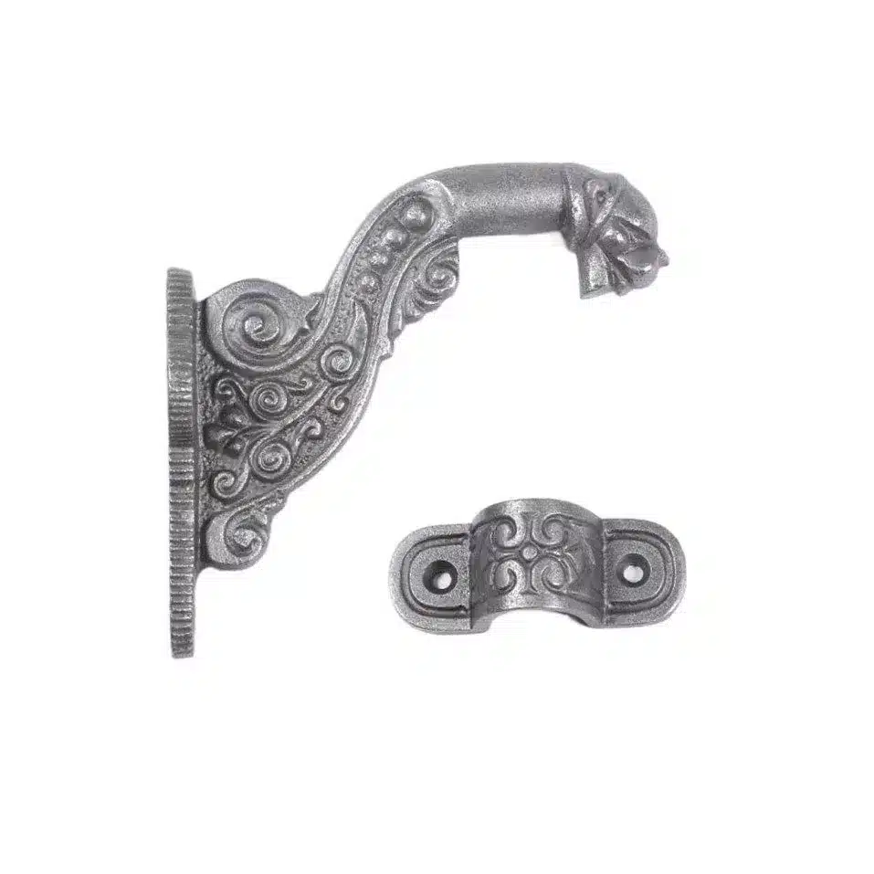 gothic_antique_iron_handrail_bracket