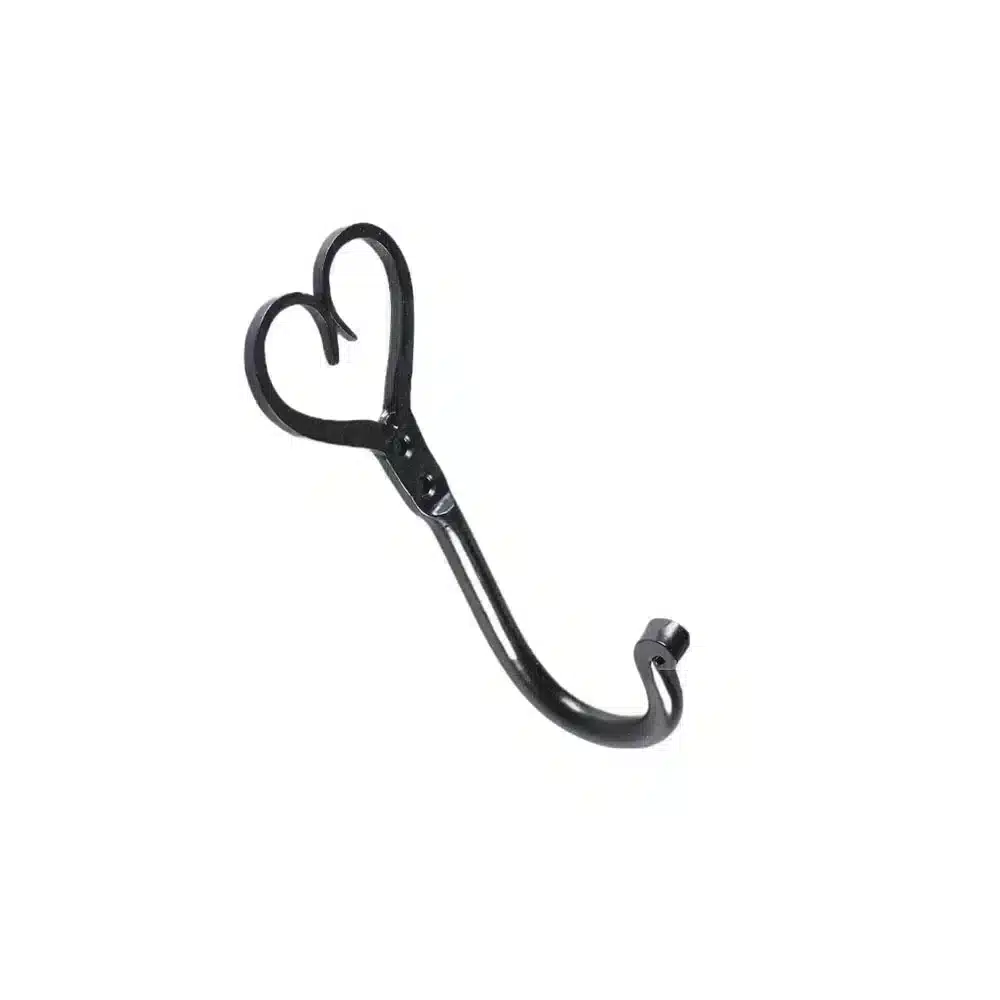 Wrought_iron_heart_coat_hook