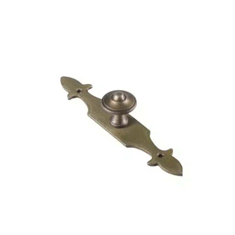 knob_on_plate_antique_brass